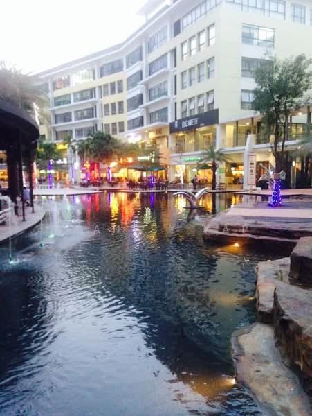 Soho for Sale in Pusat Bandar Puchong (Puchong) - Stanley Yap - Exterior - PropertyGuru.com.my
