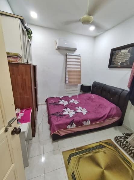 Rumah Teres 2 Tingkat untuk Dijual di Selayang (Selangor) - Nur Alia Omar - Bedroom - PropertyGuru.com.my