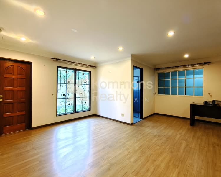 Rumah Banglo untuk Dijual di Seputeh (Kuala Lumpur) - Cindy Tan - Living Room - PropertyGuru.com.my