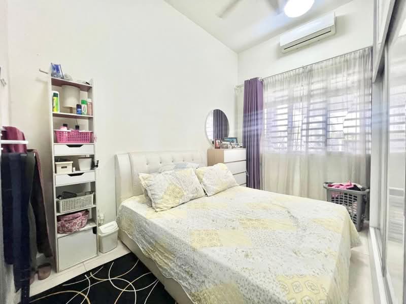 Rumah Teres untuk Dijual di Banting (Banting) - Tengku Zairi - PropertyGuru.com.my