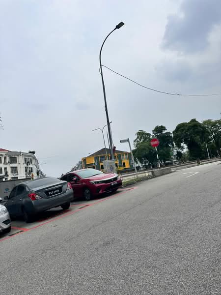 Shop for Rent in Taipan Business Centre (Subang Jaya) - Veron Leong - Exterior - PropertyGuru.com.my