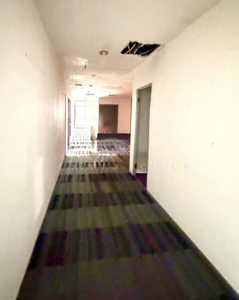 Pejabat untuk Disewa di Kuala Lumpur (Kuala Lumpur) - Dennix Chin - Corridor - PropertyGuru.com.my