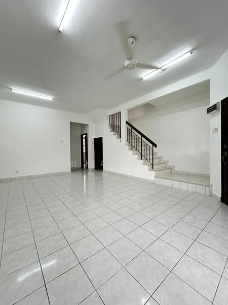 2-storey Terraced House for Sale in Bandar Puteri (Klang) - Muhammad Amin - Living Room - PropertyGuru.com.my
