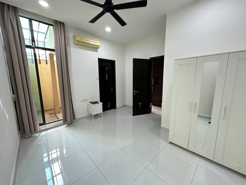 Bungalow for Rent in Petaling Jaya (Selangor) - David Tan - Bedroom - PropertyGuru.com.my