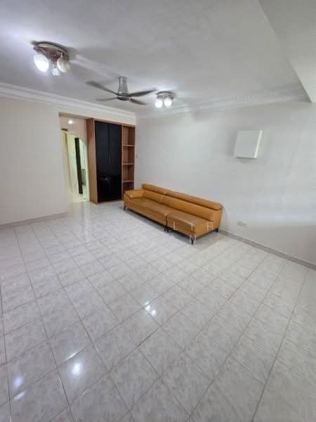 Rumah Teres 2 Tingkat untuk Dijual di Taman Mutiara Rini (Skudai) - Ong Lih Shyan - Living Room - PropertyGuru.com.my