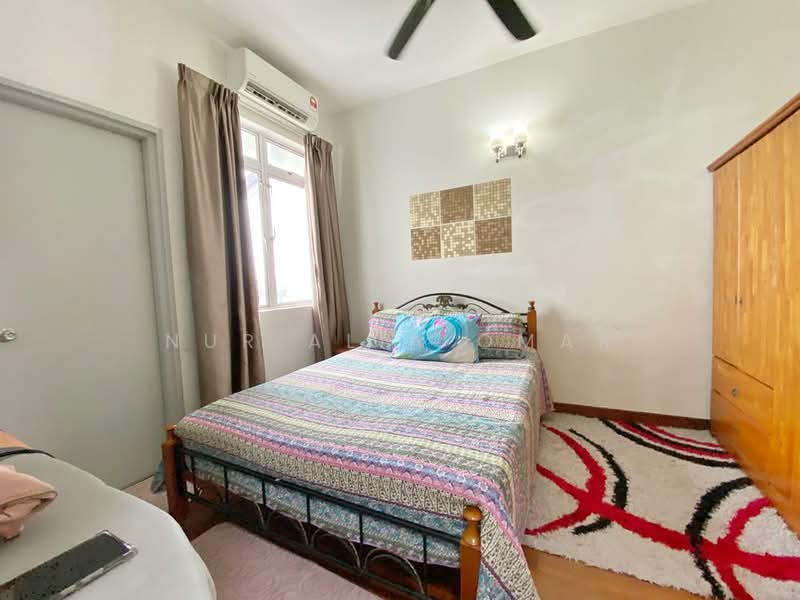 Semi-Detached House for Sale in Kajang (Selangor) - Nur Alia Omar - Bedroom - PropertyGuru.com.my