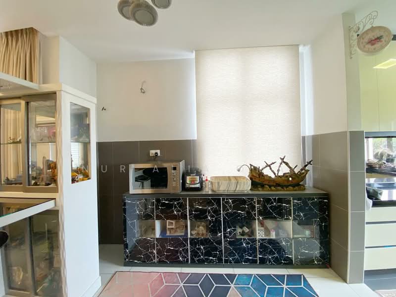 Semi-Detached House for Sale in Kajang (Selangor) - Nur Alia Omar - Kitchen - PropertyGuru.com.my