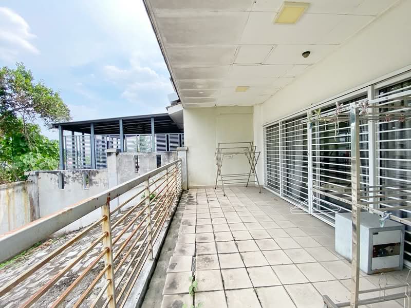 Semi-Detached House for Sale in Kajang (Selangor) - Nur Alia Omar - Balcony - PropertyGuru.com.my