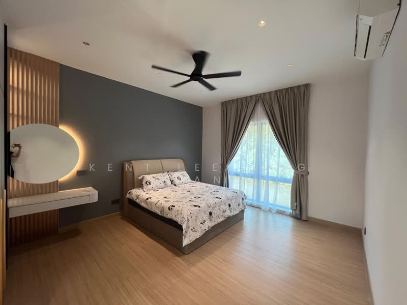 Rumah Banglo untuk Dijual di Taman Puncak Perdana (Shah Alam) - Kent Lee Jing Guang - Bedroom - PropertyGuru.com.my