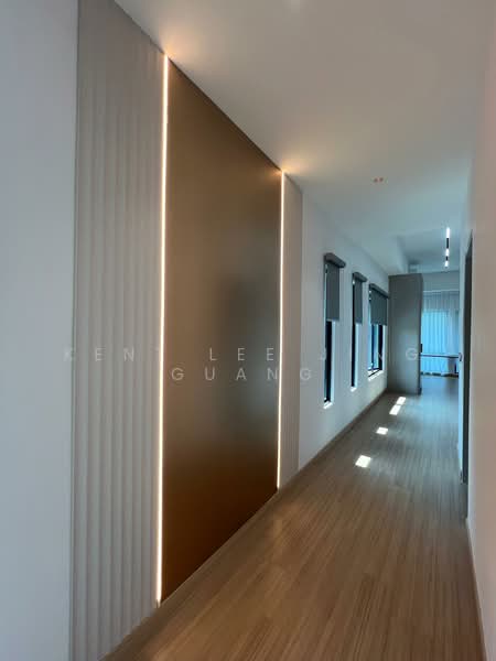 Rumah Banglo untuk Dijual di Taman Puncak Perdana (Shah Alam) - Kent Lee Jing Guang - Corridor - PropertyGuru.com.my
