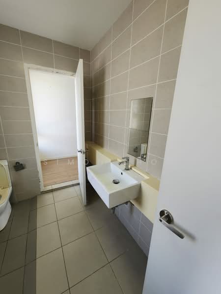 Rumah Teres untuk Dijual di Bandar Tropicana Aman (Telok Panglima Garang) - Simon Khoo - Bathroom - PropertyGuru.com.my