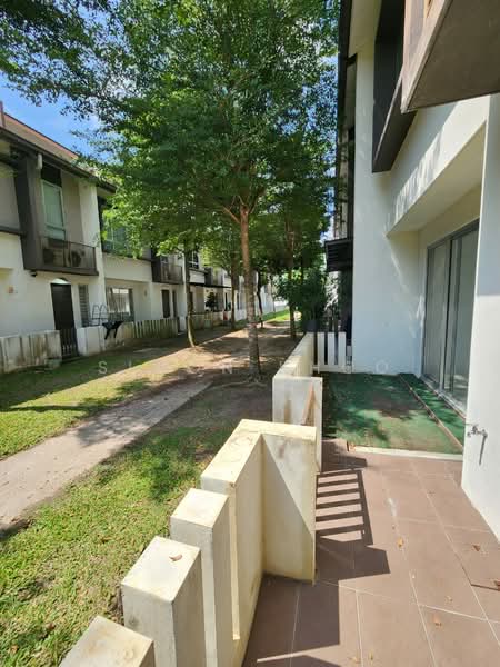 Rumah Teres untuk Dijual di Bandar Tropicana Aman (Telok Panglima Garang) - Simon Khoo - Exterior - PropertyGuru.com.my