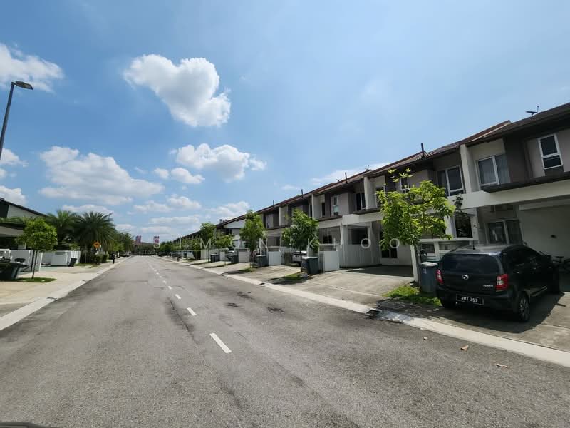 Rumah Teres untuk Dijual di Bandar Tropicana Aman (Telok Panglima Garang) - Simon Khoo - Exterior - PropertyGuru.com.my