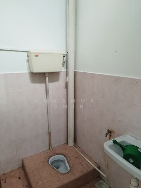 Rumah Teres 1 Tingkat untuk Dijual di Klang (Selangor) - Muhammad Amin - Bathroom - PropertyGuru.com.my