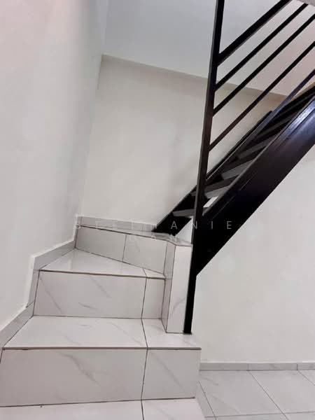 1-storey Terraced House for Sale in Taman Desa Cemerlang (Ulu Tiram) - Stephanie Gan - Interior - PropertyGuru.com.my