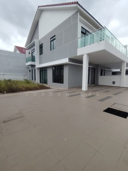 Cluster House for Sale in Austin Heights (Tebrau) - Jordan Kau - PropertyGuru.com.my