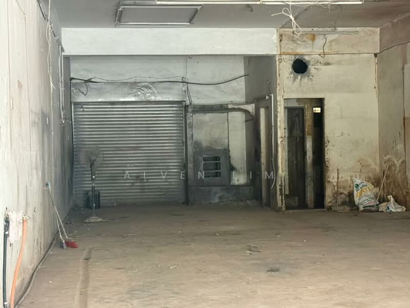 Shop for Rent in Jinjang (Kuala Lumpur) - Alven Lim - Interior - PropertyGuru.com.my