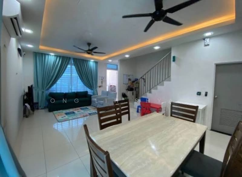 2-storey Terraced House for Sale in Setia Eco Cascadia (Tebrau) - Ong Lih Shyan - Living Room - PropertyGuru.com.my
