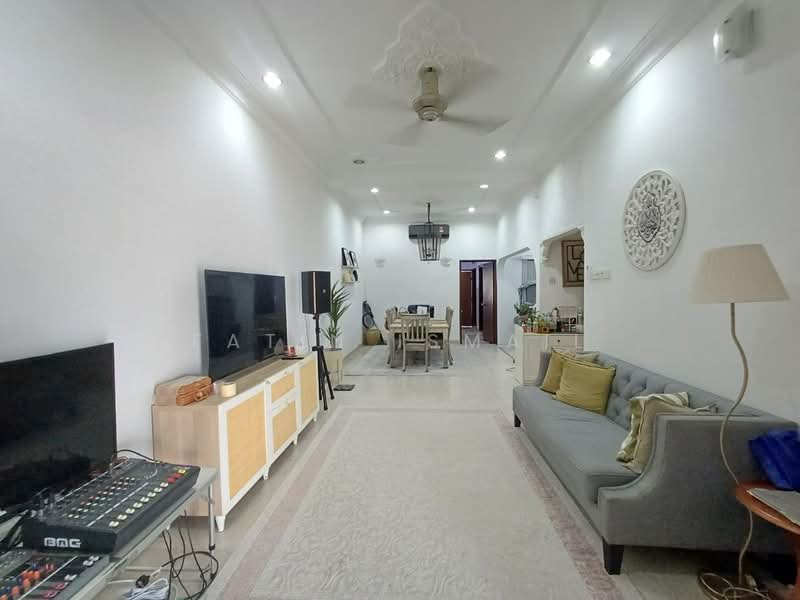Rumah Teres 1 Tingkat untuk Dijual di Taman Tun Dr Ismail (Kuala Lumpur) - Fatin Ismail - Living Room - PropertyGuru.com.my