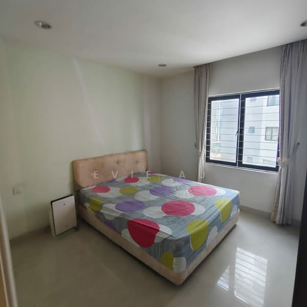 Condominium for Sale at Sri Putramas - Evie Au - Bedroom 2 - PropertyGuru.com.my