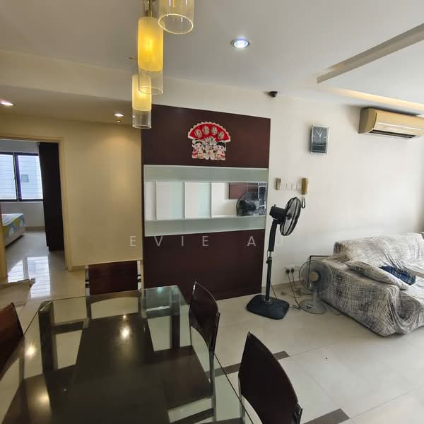 Condominium for Sale at Sri Putramas - Evie Au - Living Room - PropertyGuru.com.my