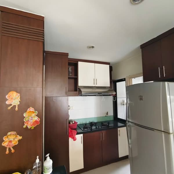 Condominium for Sale at Sri Putramas - Evie Au - Kitchen - PropertyGuru.com.my