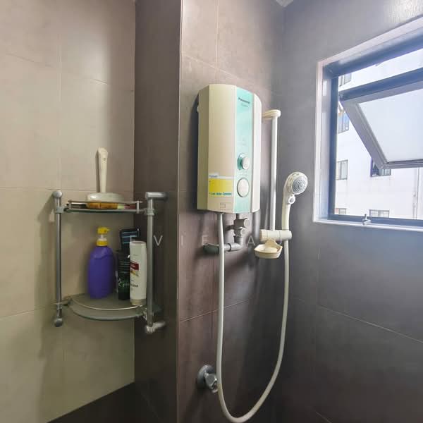 Condominium for Sale at Sri Putramas - Evie Au - Bathroom - PropertyGuru.com.my
