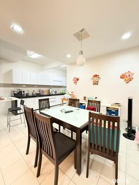 Rumah Teres 2 Tingkat untuk Dijual di Setia Indah (Setia Alam) - Yongsen Lim - Kitchen - PropertyGuru.com.my