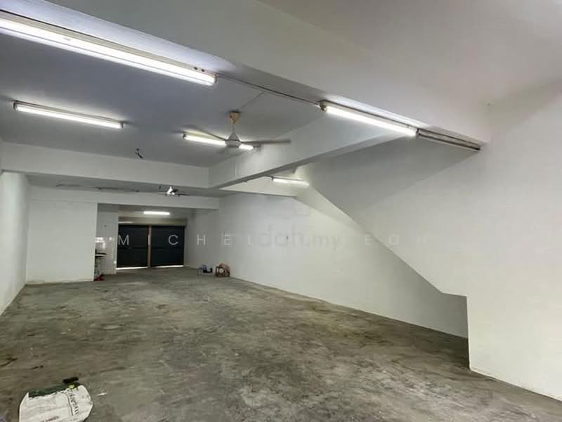 Shop for Rent in Balakong (Cheras) - Michelle Teoh - Interior - PropertyGuru.com.my