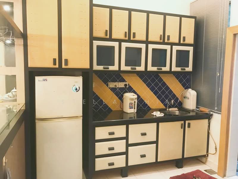 1-storey Terraced House for Sale in Johor Bahru (Johor) - Stella Chia - Kitchen - PropertyGuru.com.my