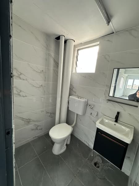 Kedai / Pejabat untuk Disewa di Bandar Bukit Tinggi (Klang) - Stephanie Yap - Bathroom - PropertyGuru.com.my