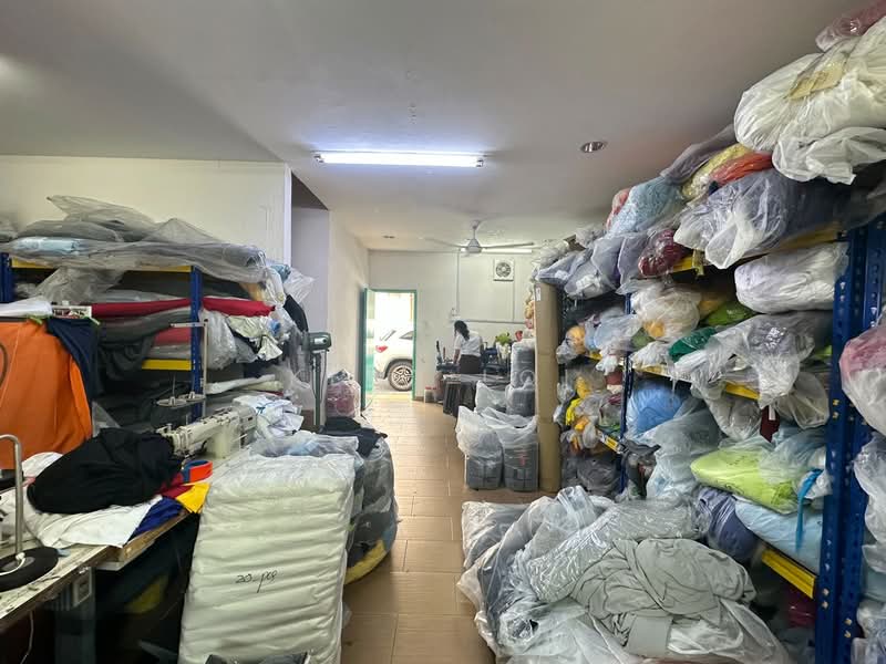Kedai / Pejabat untuk Disewa di Taman Johor Jaya (Johor Bahru) - Kent Loi - Interior - PropertyGuru.com.my