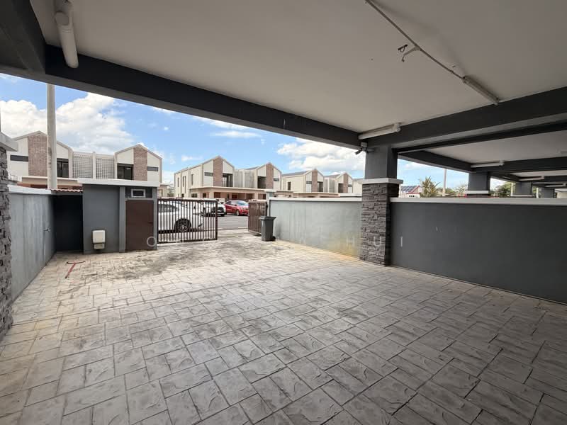 Rumah Teres 2 Tingkat untuk Dijual di Seremban 2 (Seremban) - Ong Jia Hui - Exterior - PropertyGuru.com.my