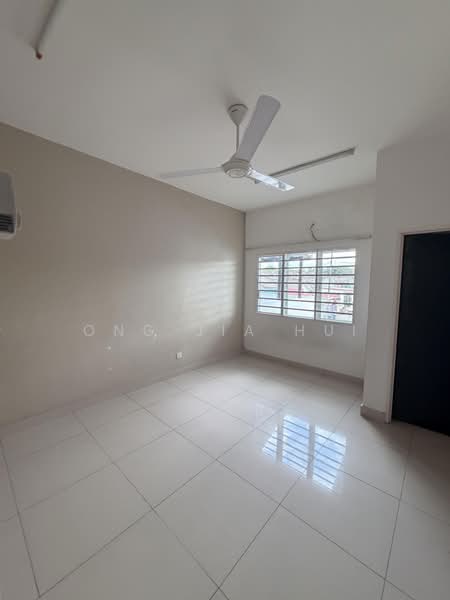 Rumah Teres 2 Tingkat untuk Dijual di Seremban 2 (Seremban) - Ong Jia Hui - Interior - PropertyGuru.com.my