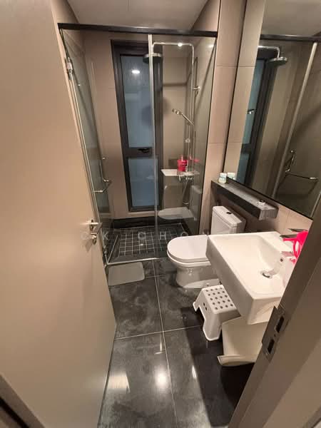Kondominium untuk Dijual di Bloomsvale Menara Vista Petaling - CK Chong - Bathroom - PropertyGuru.com.my