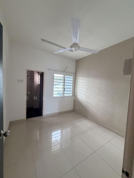 Rumah Teres 2 Tingkat untuk Disewa di Seremban 2 (Seremban) - Ong Jia Hui - Interior - PropertyGuru.com.my
