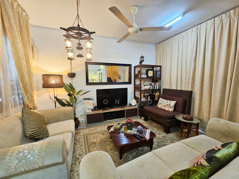 Rumah Teres 2 Tingkat untuk Dijual di Putra Heights (Subang Jaya) - Jason Ooi - Living Room - PropertyGuru.com.my