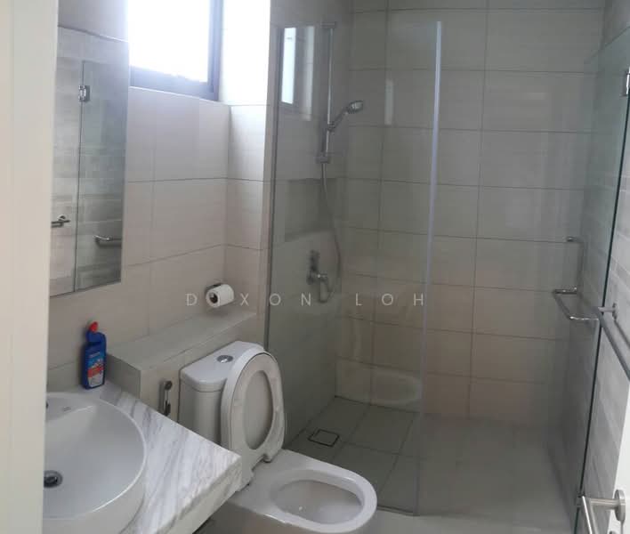 Servis Apartment untuk Dijual di Bayberry @ Tropicana Gardens - Dixon Loh - Bathroom - PropertyGuru.com.my