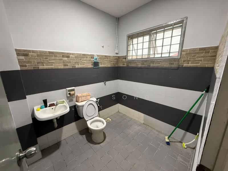 2-storey Terraced House for Sale in Taman Megah Ria (Masai) - Jun Song - PropertyGuru.com.my