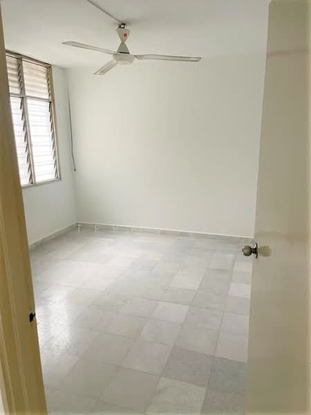 Apartment for Sale at Bustan Shamelin - Terry Yee - Interior - PropertyGuru.com.my
