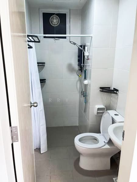 Condominium for Rent at IDEAL RESIDENCY - Jerry Tan - Bathroom - PropertyGuru.com.my