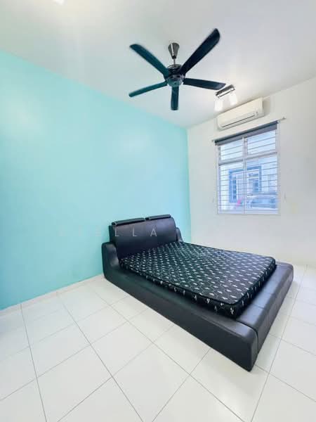 2-storey Terraced House for Sale in Johor Bahru (Johor) - Stella Chia - Bedroom - PropertyGuru.com.my
