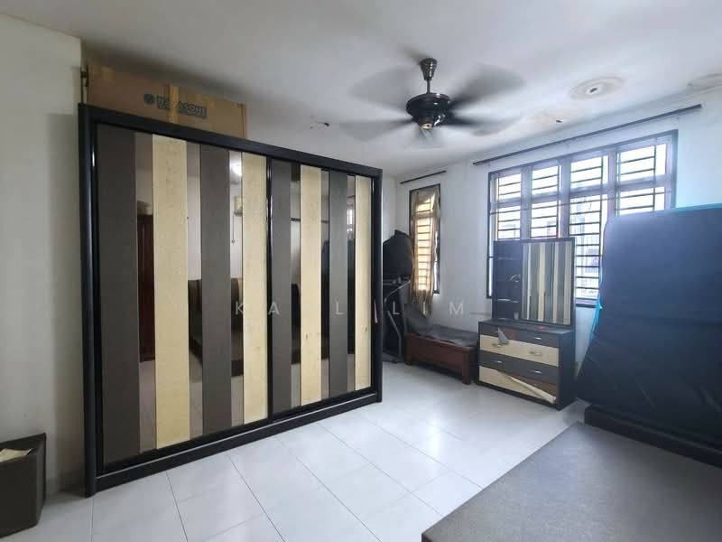 Rumah Teres 2 Tingkat untuk Dijual di Bandar Putra Jaya (Tebrau) - Karl Lim - Bedroom - PropertyGuru.com.my