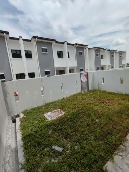 Rumah Teres 2 Tingkat untuk Disewa di Alam Impian (Shah Alam) - Md Syahrul Faez Bin Manan - Exterior - PropertyGuru.com.my