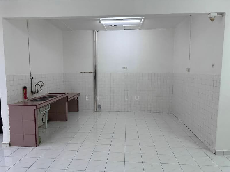 Kedai / Pejabat untuk Disewa di Taman Johor Jaya (Johor Bahru) - Kent Loi - PropertyGuru.com.my