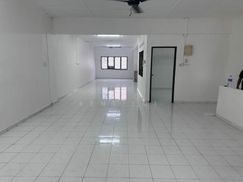 Kedai / Pejabat untuk Disewa di Taman Johor Jaya (Johor Bahru) - Kent Loi - PropertyGuru.com.my