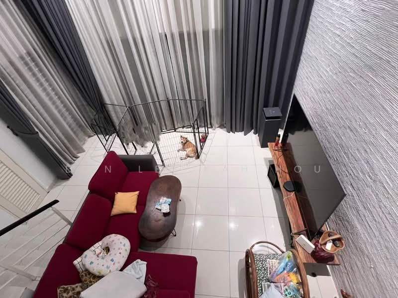 Rumah Teres untuk Dijual di Bandar Rinching (Semenyih) - Don Lee Kah Hou - Living Room - PropertyGuru.com.my