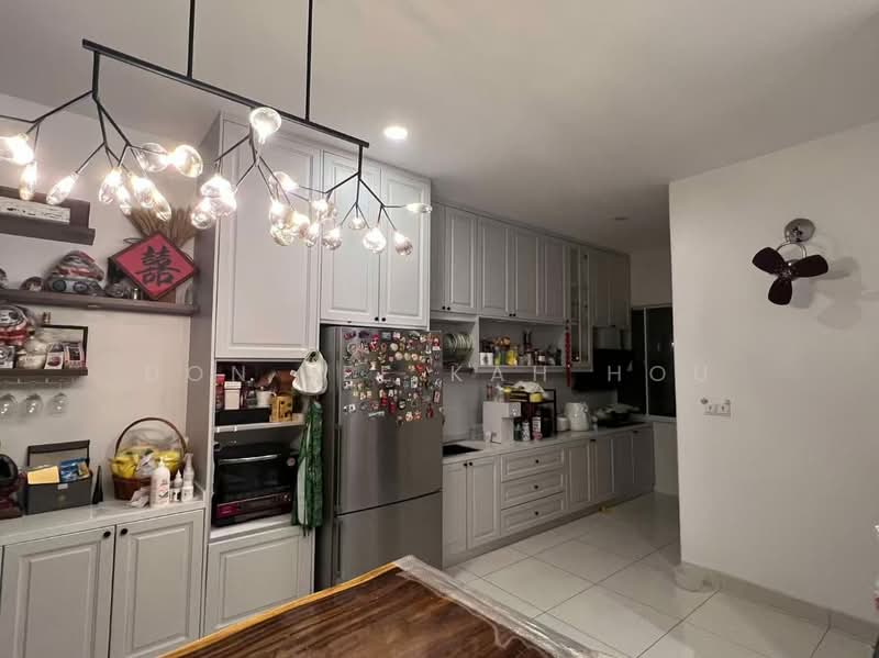 Rumah Teres untuk Dijual di Bandar Rinching (Semenyih) - Don Lee Kah Hou - Kitchen - PropertyGuru.com.my
