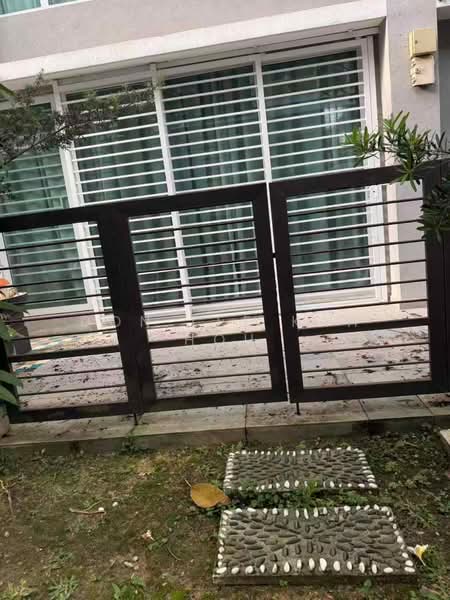Rumah Teres untuk Dijual di Bandar Rinching (Semenyih) - Don Lee Kah Hou - Exterior - PropertyGuru.com.my
