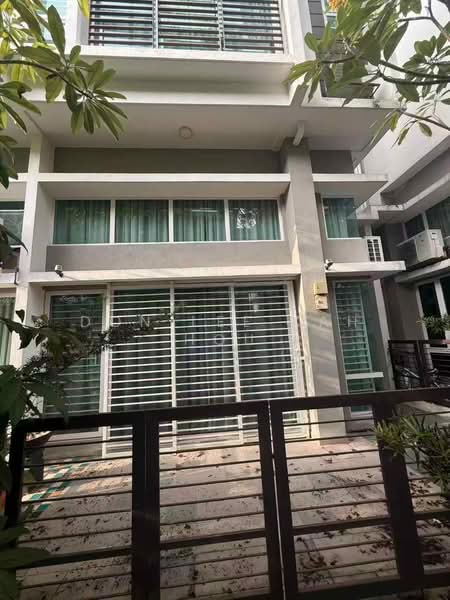 Rumah Teres untuk Dijual di Bandar Rinching (Semenyih) - Don Lee Kah Hou - Exterior - PropertyGuru.com.my
